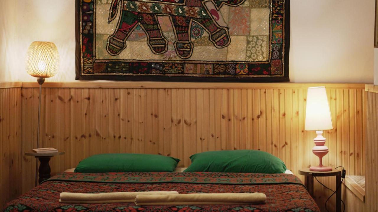 Mi Casa es Tu Casa - Shkodra Backpackers Hostel Bagian luar foto